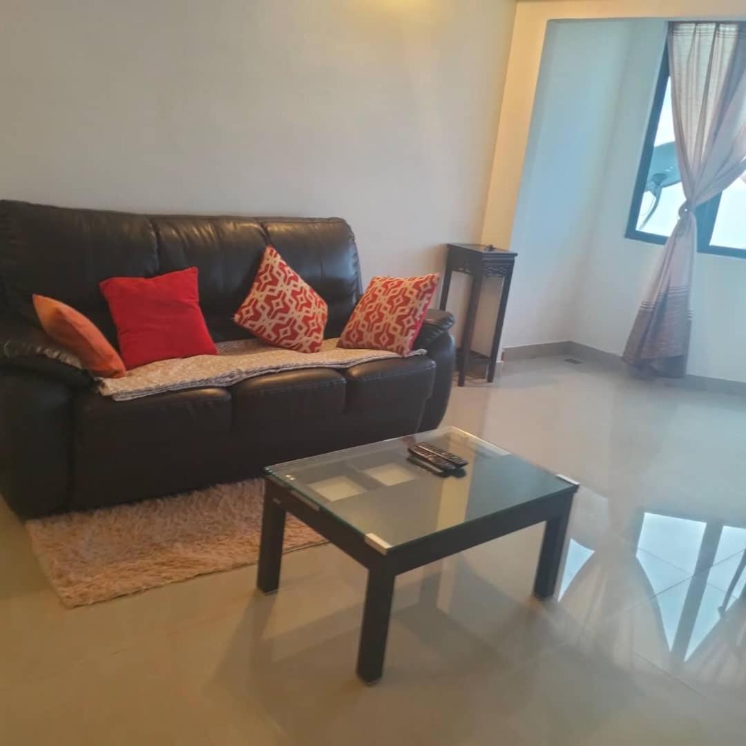 Appartamento Sri Sayang Pearl View Batu Ferringhi Esterno foto