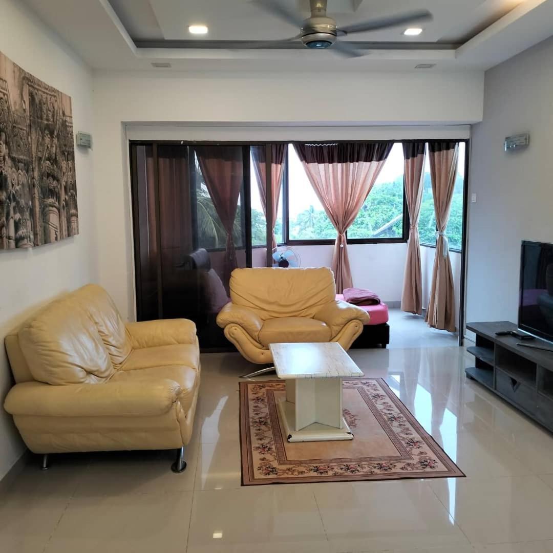 Appartamento Sri Sayang Pearl View Batu Ferringhi Camera foto